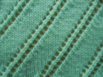 lacy diagonals knitting stitch